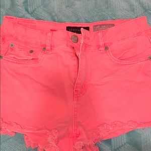 women’s shorts